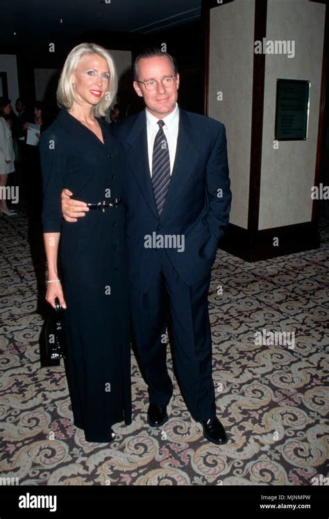 phil harmon|phil hartman spouse.